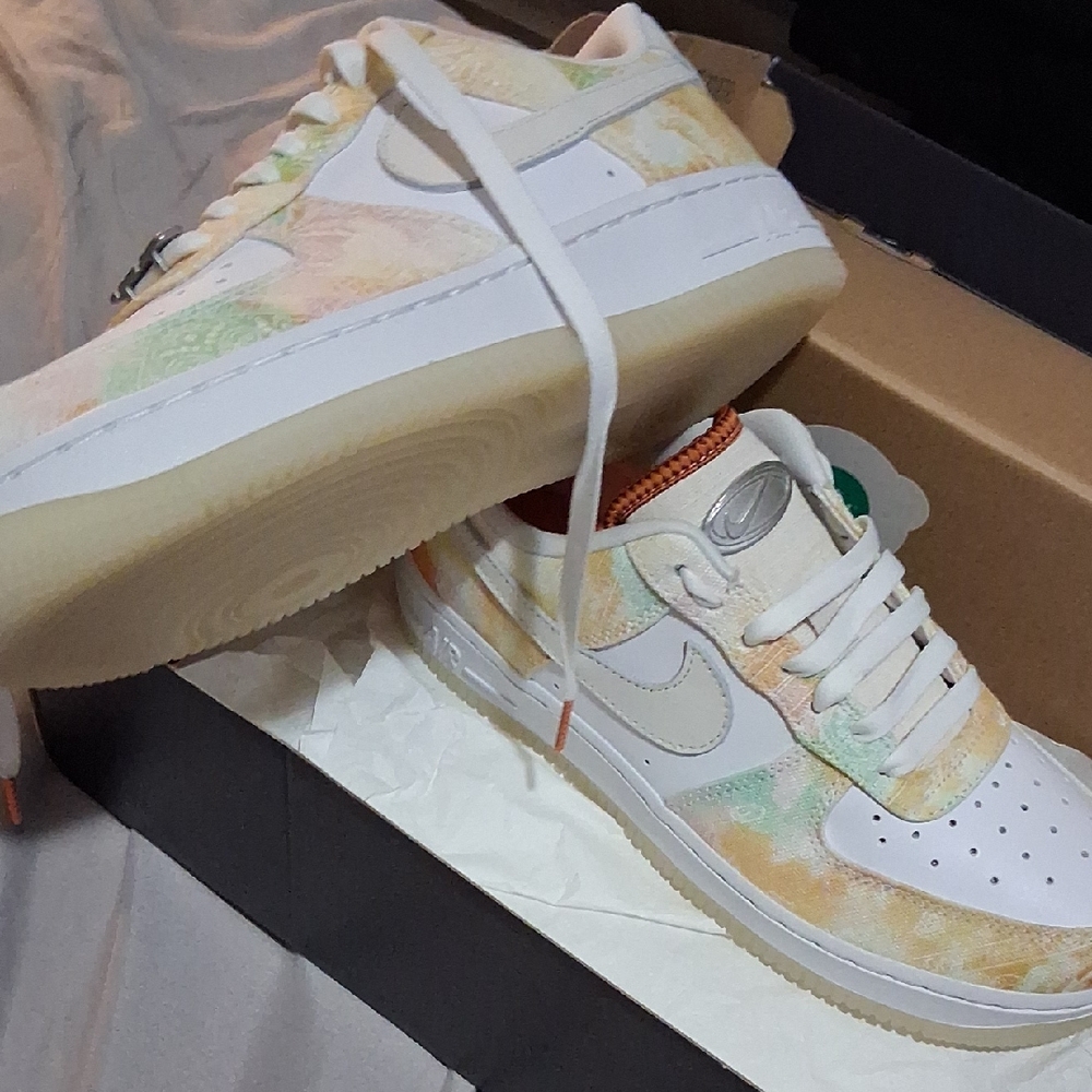 Nike Women's Sneakers - White, Orange, Green